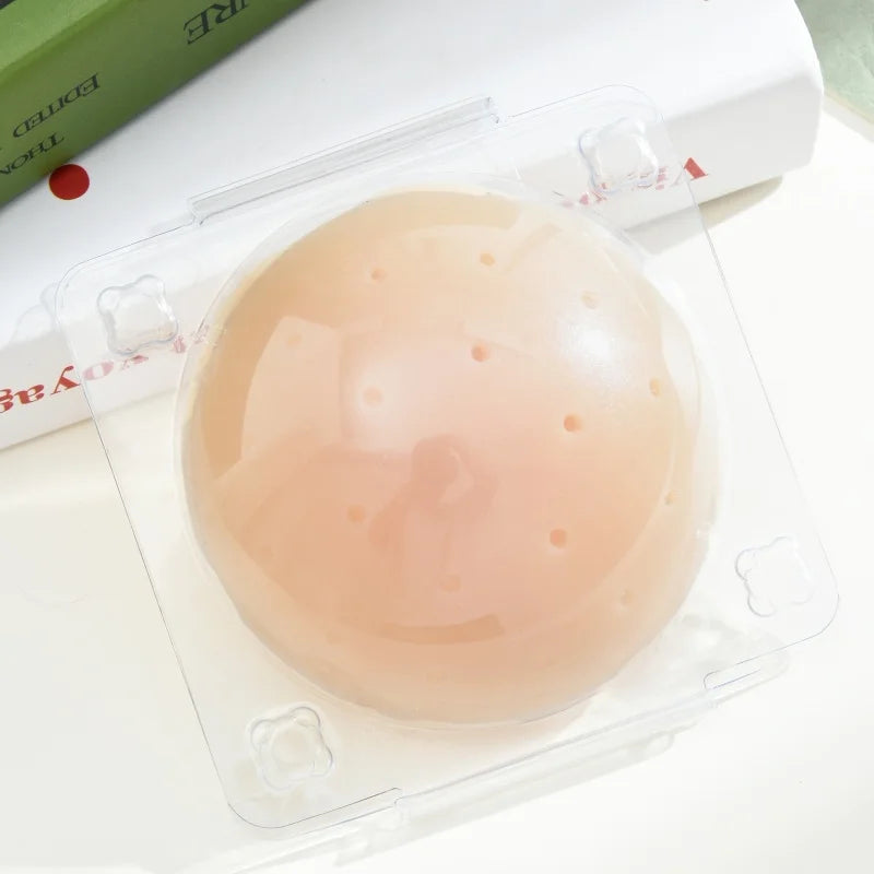 Women Breathable Silicone Nipple Cover Hollow Out Breast Petal Strapless Bras Summer Invisible Intimates Boob Pads With Box