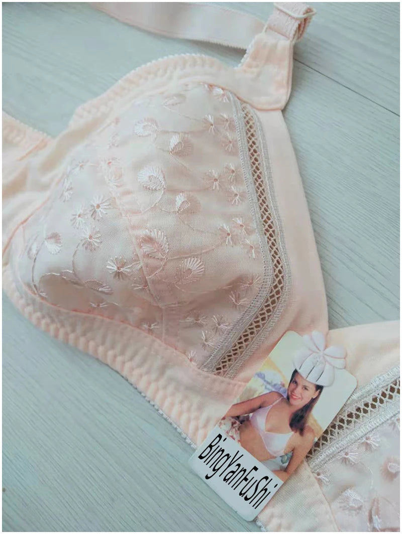 Cotton bra wirefree full coverage lace bralette top women underwear lingerie Breathable embroidery Hollow out Minimizer bras C23