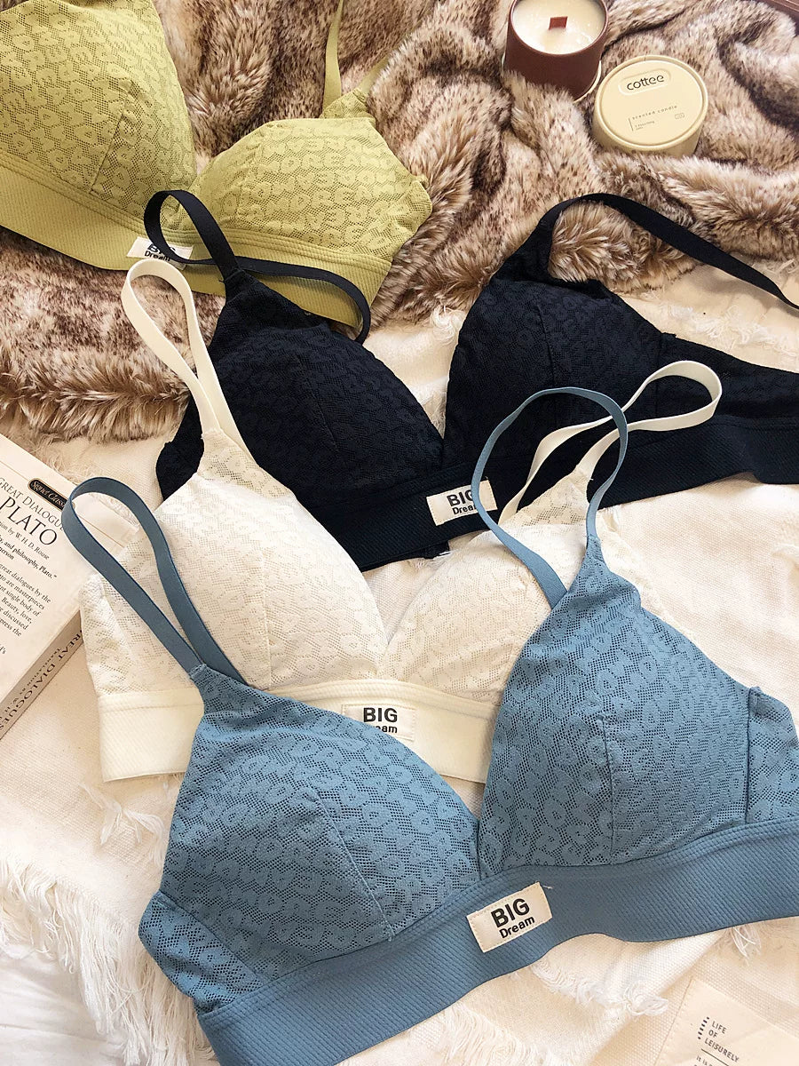 Large underwear letter pattern lingerie simple and comfortable mesh thin bra without steel ring triangle cup girls bras