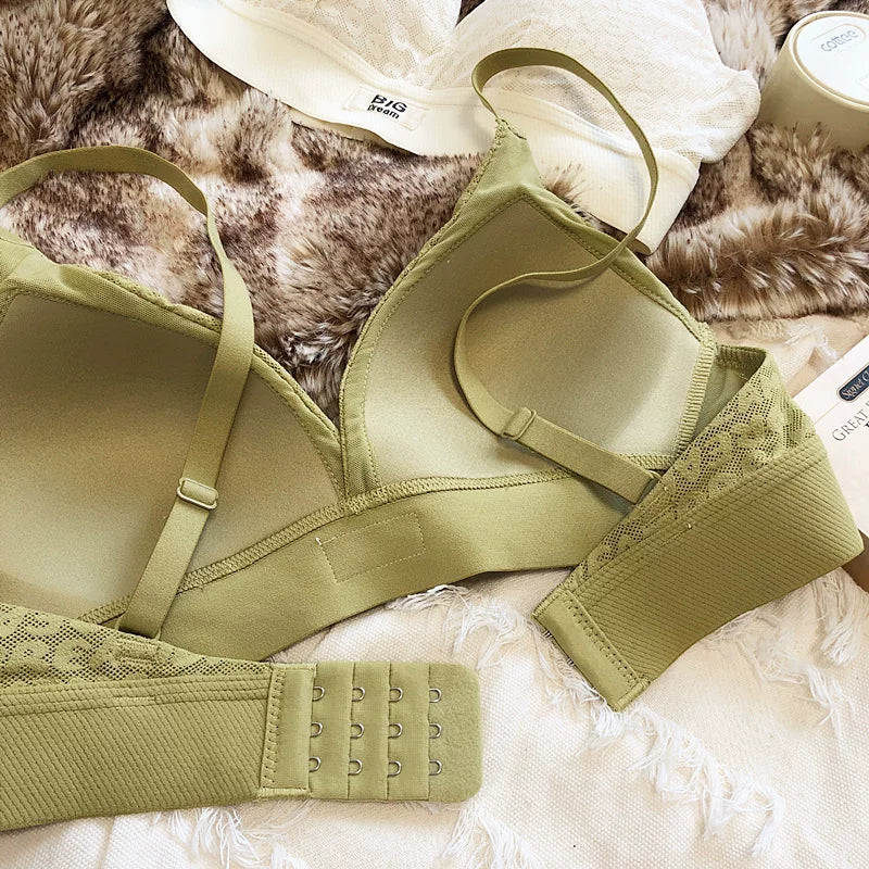 Large underwear letter pattern lingerie simple and comfortable mesh thin bra without steel ring triangle cup girls bras