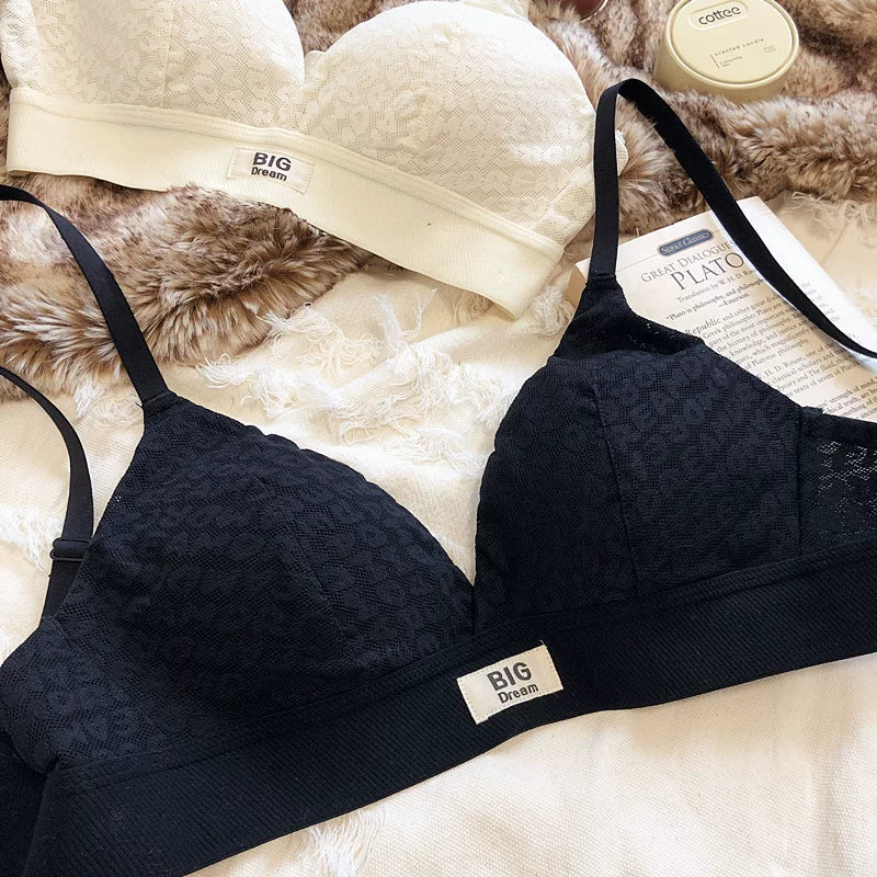 Large underwear letter pattern lingerie simple and comfortable mesh thin bra without steel ring triangle cup girls bras