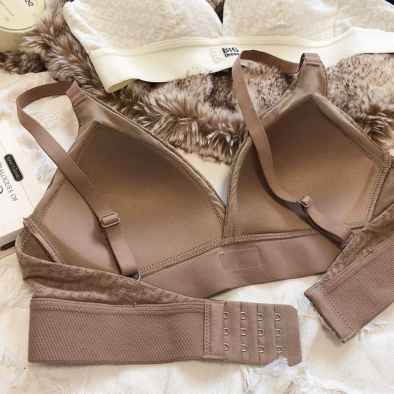 Large underwear letter pattern lingerie simple and comfortable mesh thin bra without steel ring triangle cup girls bras