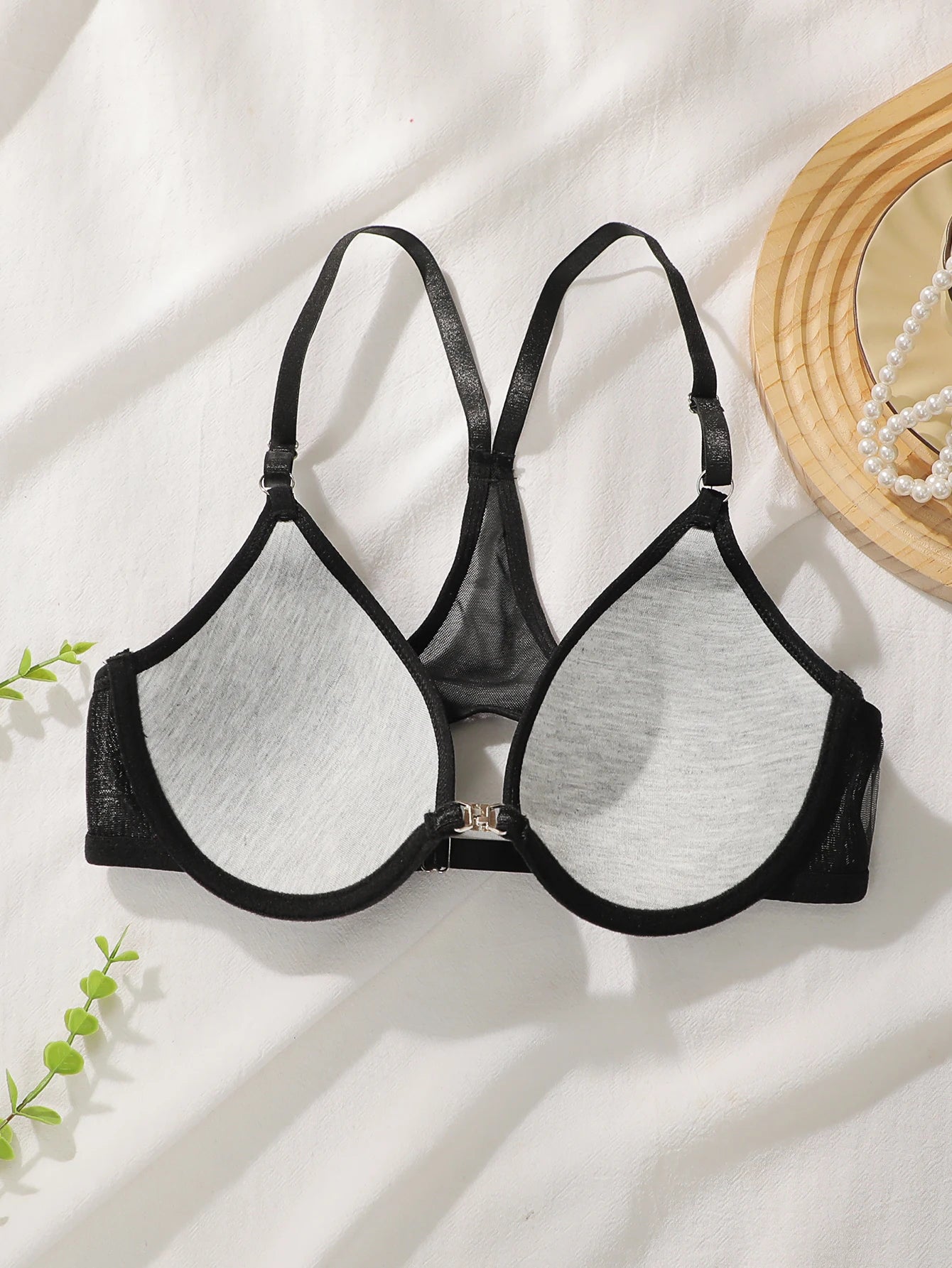 Black Lace Bra For Women Front Closure Padded Underwire Bras Sexy Unlined Demi Cup Push Up Lingerie Comfort Fit Daily Wear
