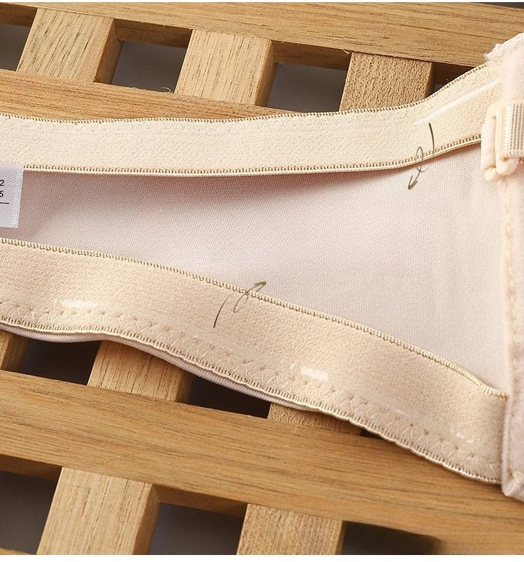 Strapless Non Slip Invisible Bra for Women Front Closure Adjustable Push Up Bra Bralette with Breathable Gather Backless Bra