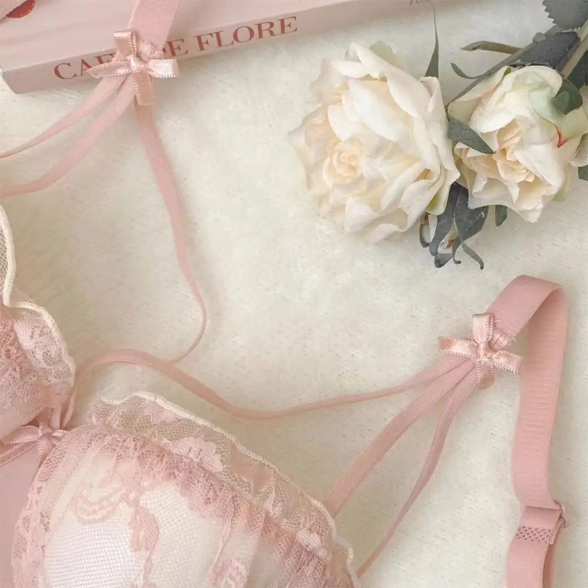 Sexy Bras Women's Preventing Sagging Pure Desire Aesthetic Lace Wireless Bralette Explosive Popular Style Small Bust Gathered