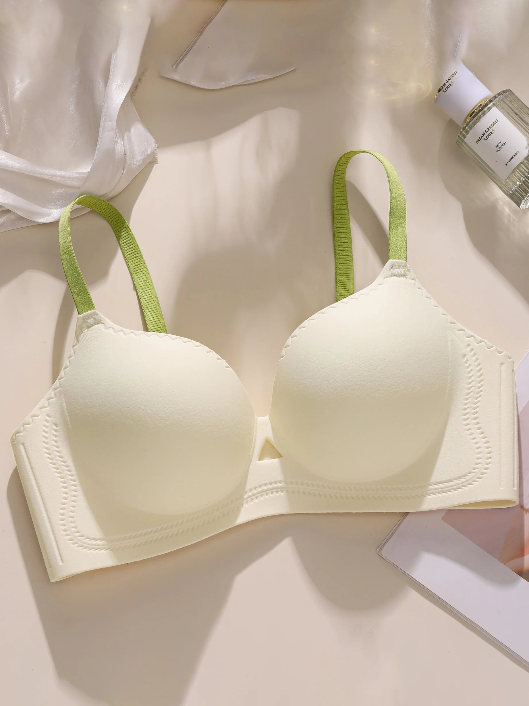 3D Cup Bra - Q-Soft & Plump Push-Up One-Piece Perfect for Small Busts Moulded Round Cup