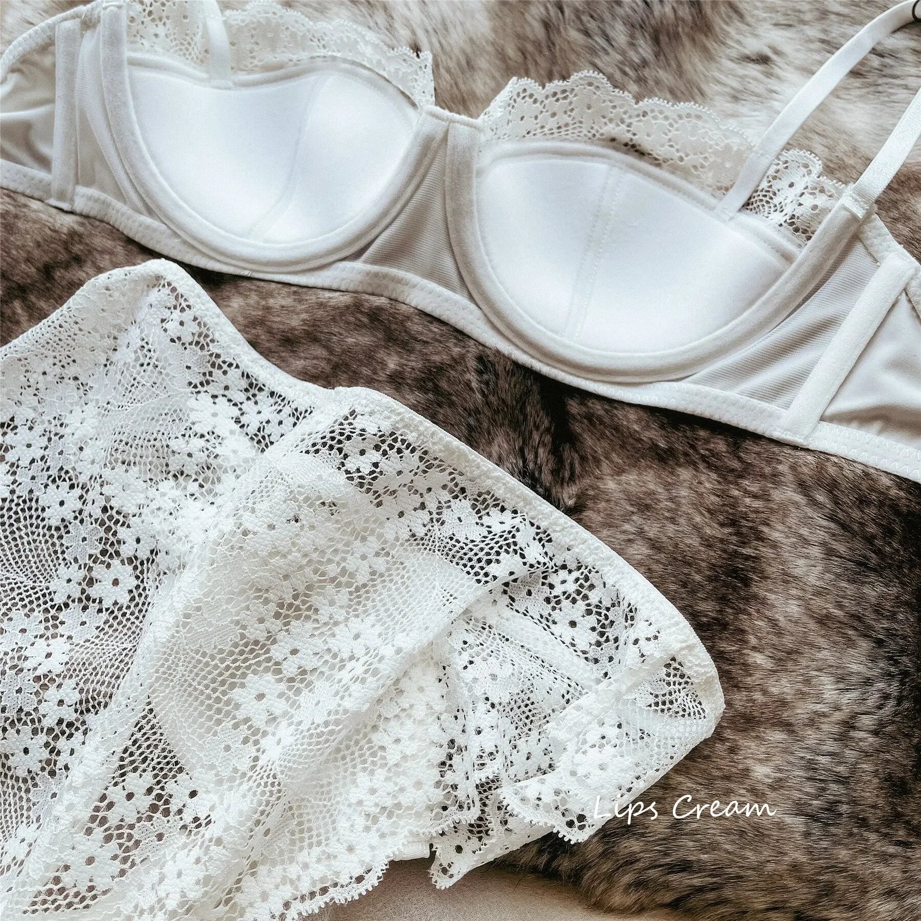 Elegant Sexy  Sheer Lace Balconette Minimizer Bra Set Underwire Push Up Anti-Sagging Side Support Bridal Lingerie for Big Bust