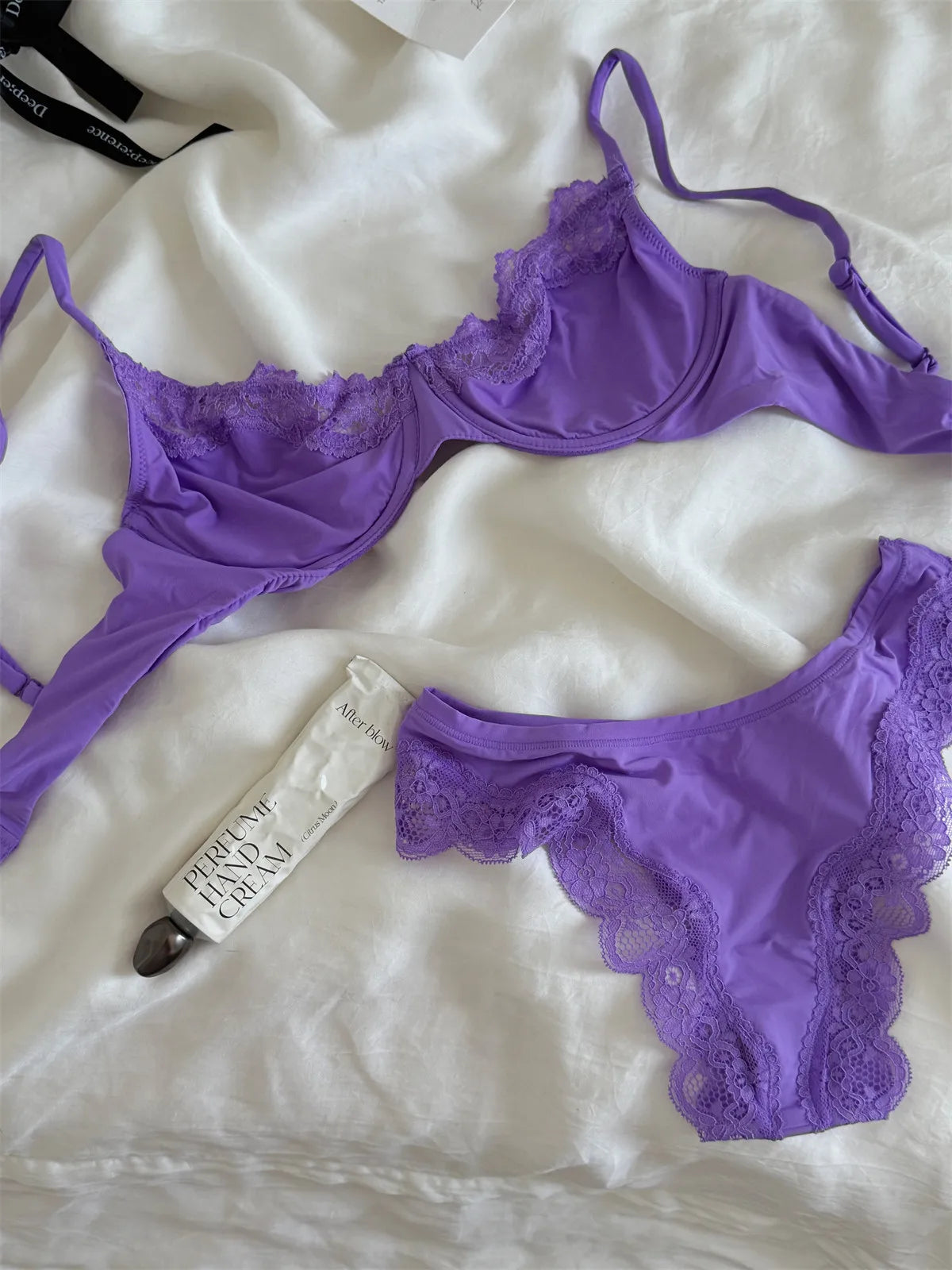 Pink Unlined Full Cup Bra Set Underwire Lace Trim Lift Comfortable Minimalist Seamless Skin-friendly Everyday Bras and Panty