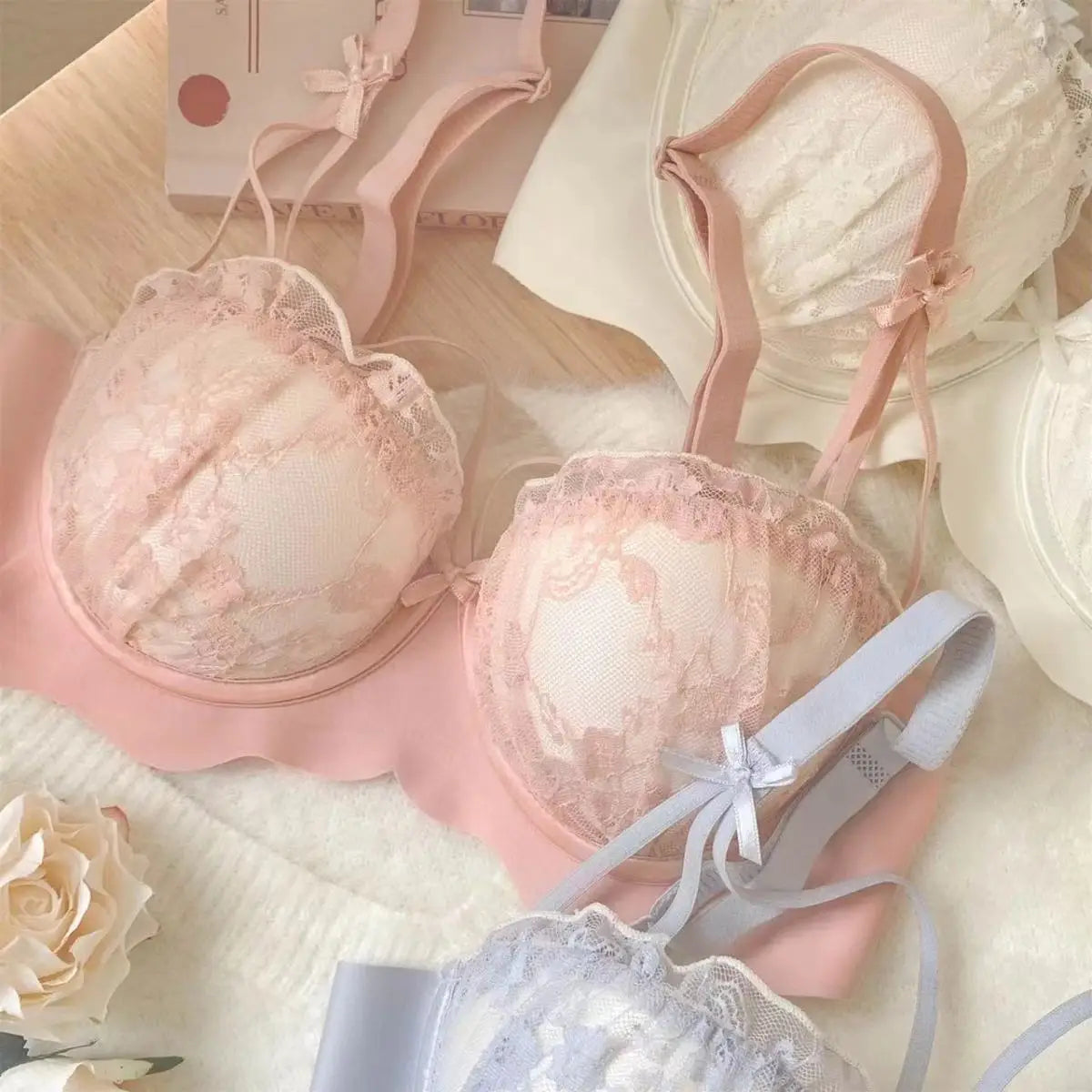 Sexy Bras Women's Preventing Sagging Pure Desire Aesthetic Lace Wireless Bralette Explosive Popular Style Small Bust Gathered