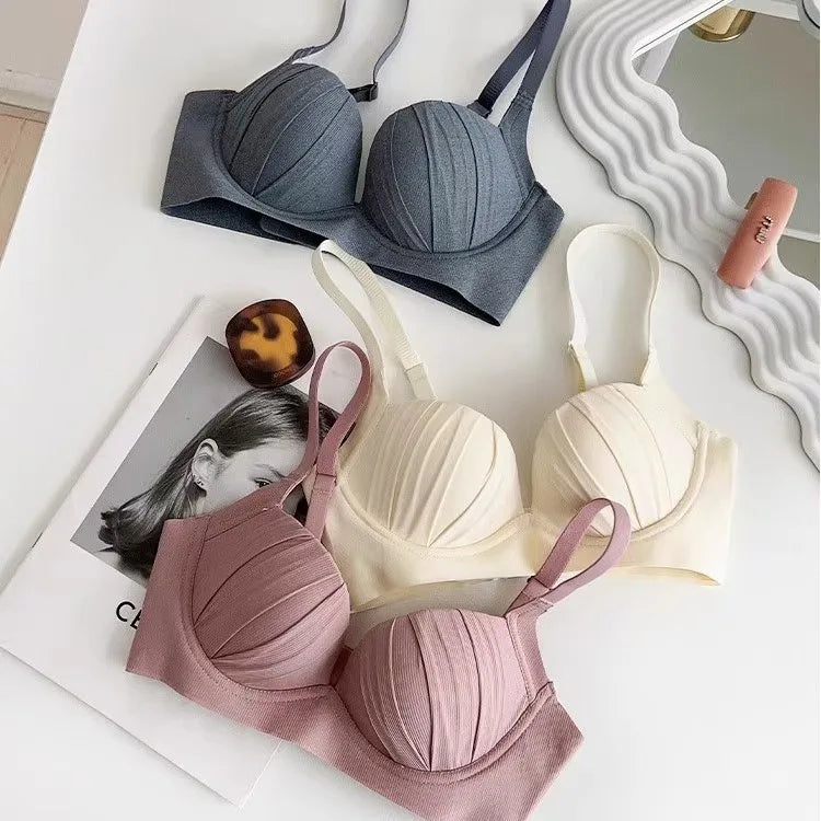 2026 New Pleated Bras Push Up Bra Small Chest No Steel Ring Wirelss Soft Bra Solid Color Sweet Seamless Bra