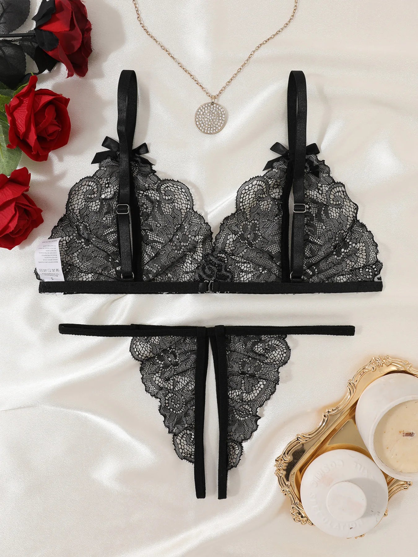 Women Lingerie Bra and Thongs Sets Ultrathin Lace Lingerie Set