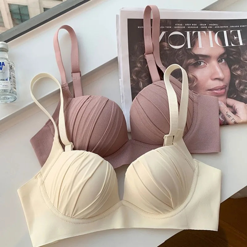 2026 New Pleated Bras Push Up Bra Small Chest No Steel Ring Wirelss Soft Bra Solid Color Sweet Seamless Bra