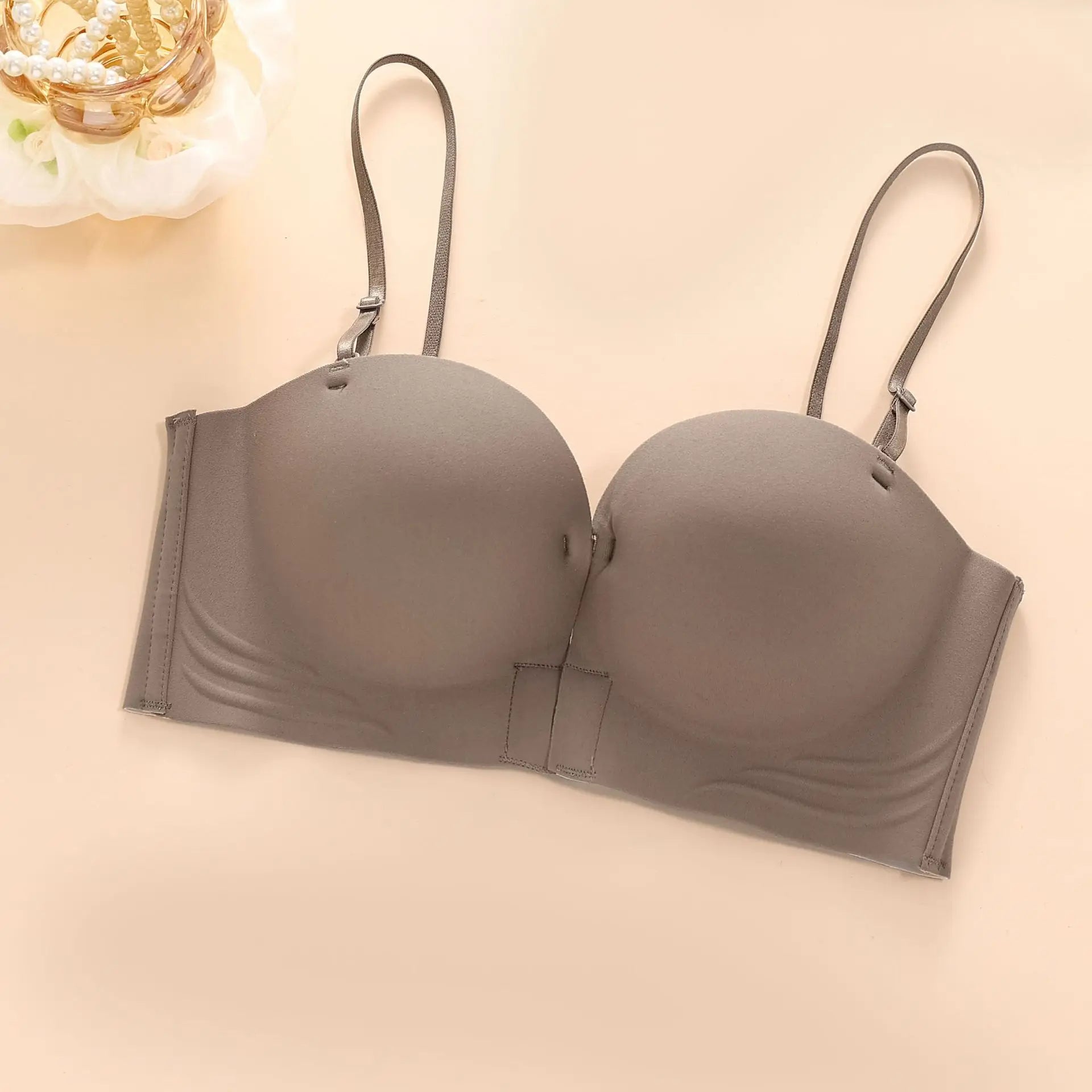 Women's Push-up Strapless Bras Front Buckle Brassiere Sexy Girls Small Chest Underwear Breathable Gathered Bralette Lingerie