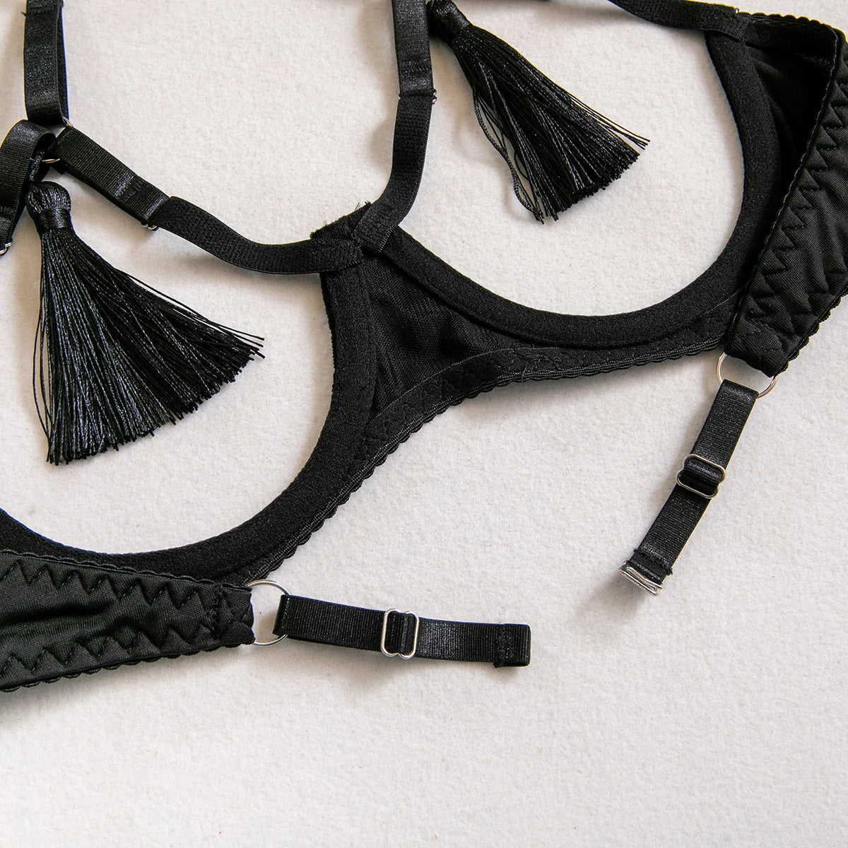 Tassel Lingerie Set Women Halter Cut Out Sexy Intimate Naked Crotchless Panties Exotic Sets Open Bra Back Open Brief Kit