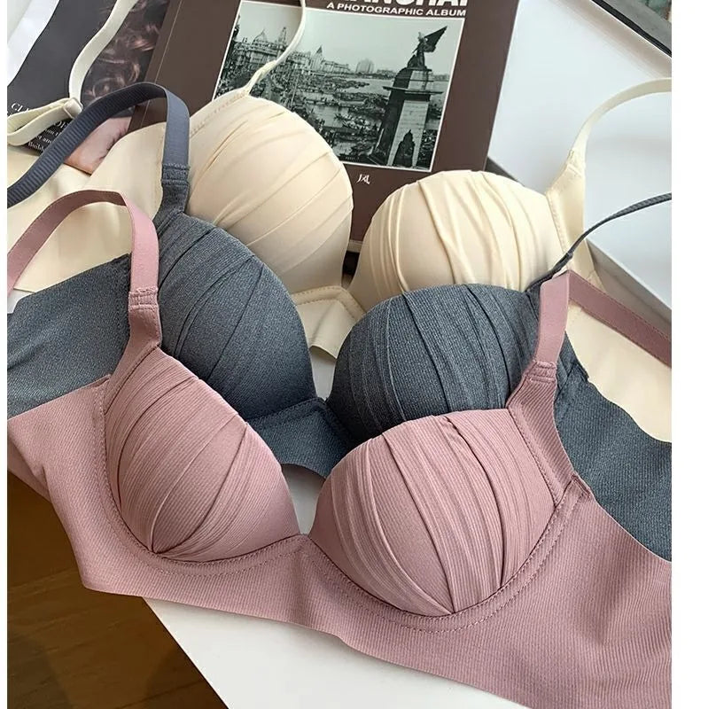 2026 New Pleated Bras Push Up Bra Small Chest No Steel Ring Wirelss Soft Bra Solid Color Sweet Seamless Bra