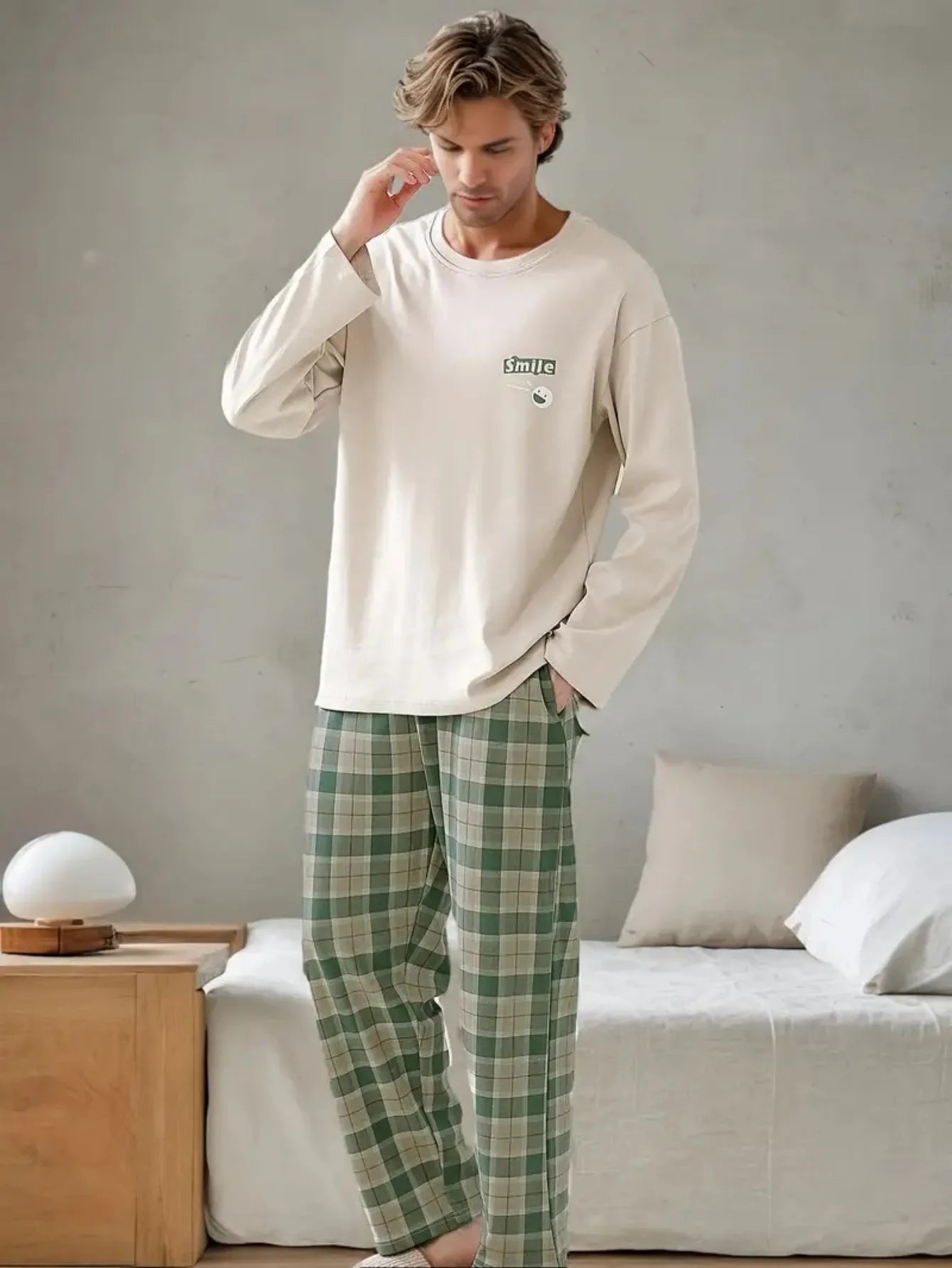 Men's Two-Piece Pajama Set, Stylish and Simple Plaid, Round Neck, Long-Sleeved Top and Long Pants, Loose Fit, Suitable for Spring, Summer, Autumn, and Winter, Polyester, Casual, Knitted, with Pockets, Loungewear