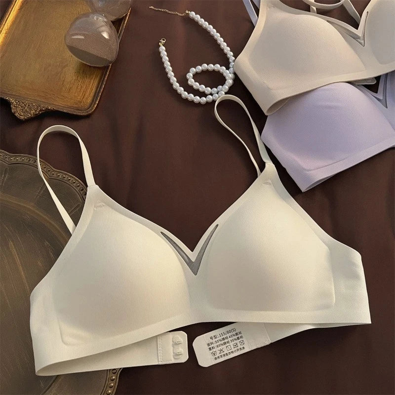 Women Wireless Bra Lightweight Seamless Push-Up Anti-Sagging Adjustable Thin Straps Black&White Soft Comfort Daily Wear Lingerie