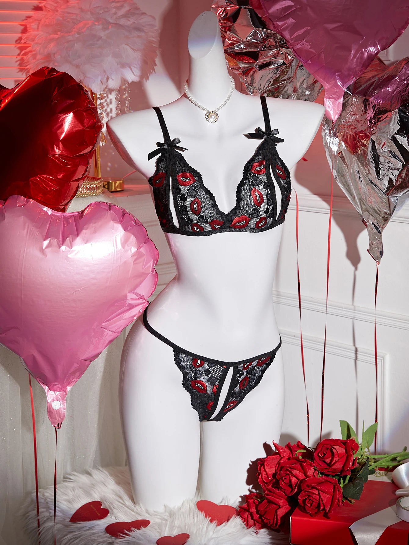 Sexy Adult Lingerie Sets Lace Embroidery Open Bra Suit Erotic Hot Crotchless Thong 2PCS Set Female Camisole Ultra Thin Underwear