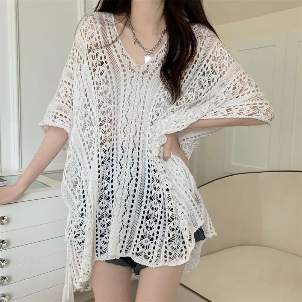 Leisure Oversized Hollow Out Swimsuit Cover Up V-neck Loose Knitted Bikini Cover Up Bohemian Style Mesh Beach Wear Summer