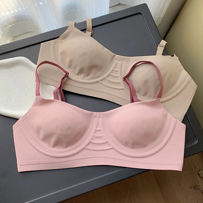 Ultra-Thin Seamless Bras for Women Lightweight Wireless Comfort Invisible T-Shirt Bra Everyday Wear Best Seller Unlined Lingerie