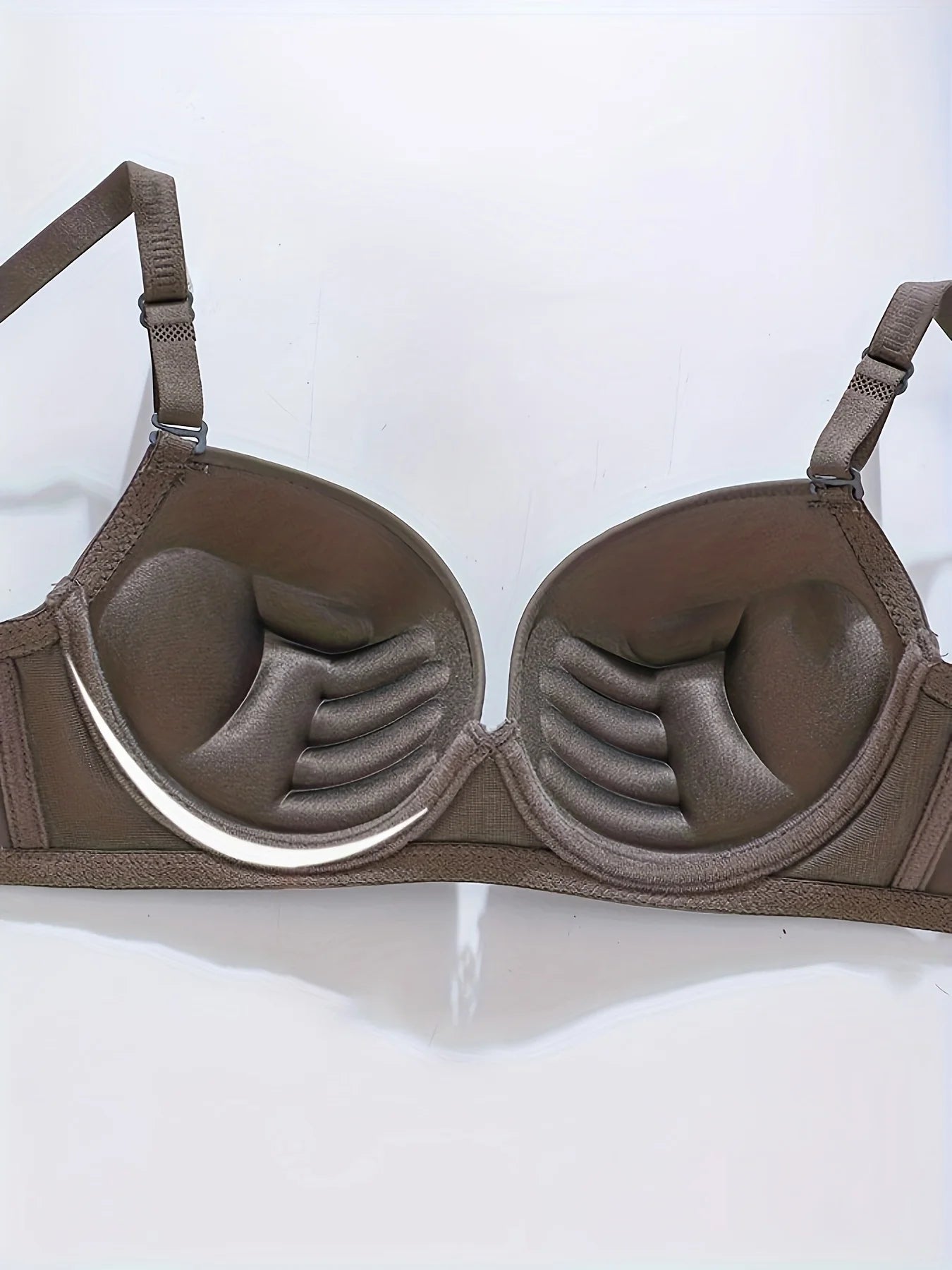 Ladies' small chest gathered bra, palm massage, steel ring on top, smooth and breathable text bra