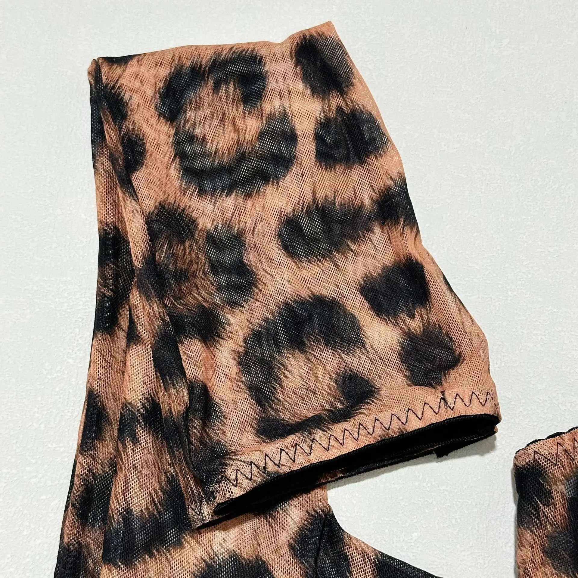 5Pcs Leopard Lingerie Set With Garter Belt Stockings Gloves Mesh Bra and Panty Set Strappy Underwear Erotic Costume For Women