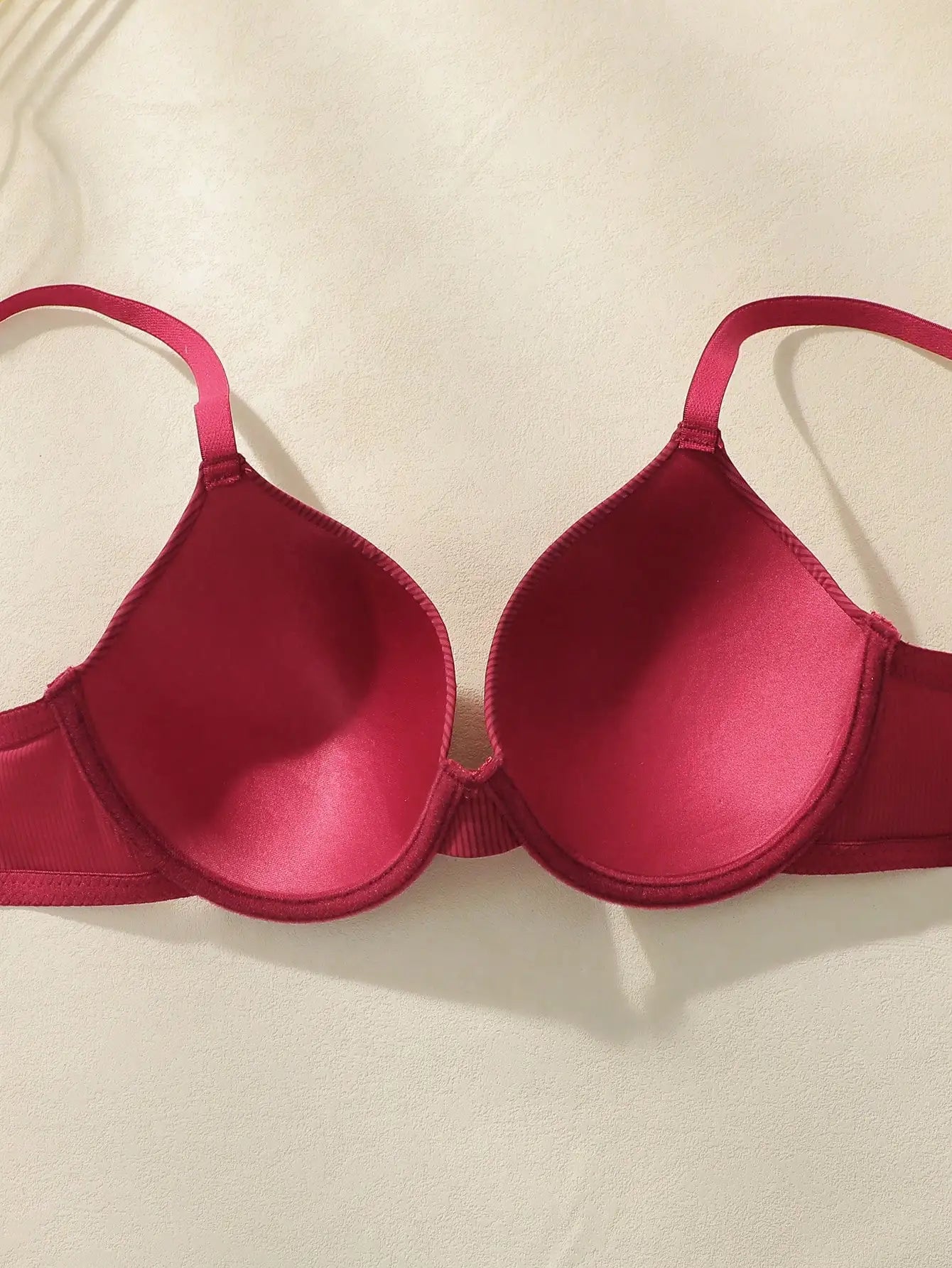 3-Pack Women's Solid Color Underwire Bras Full Coverage T-Shirt Bra with Comfortable Padded  Everyday Wear Soft Lingerie 70B-85B