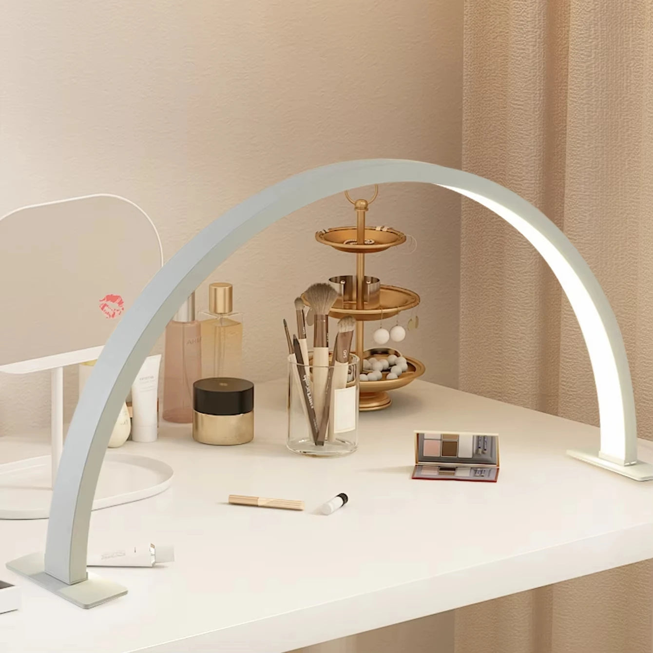 LED Nail Lamp Half Moon Beauty and Brightening Beauty Salon Desktop Lamp Eyelash Beauty Makeup Eye Care Nail Art Special Lights