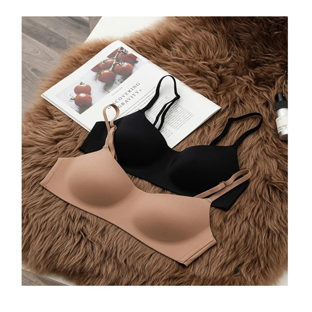 Soft Comfort Wireless Bra Breathable Fabric Thin Cup Seamless Bra Non-Wire Elastic Material Tube Top Bras Female Intimates