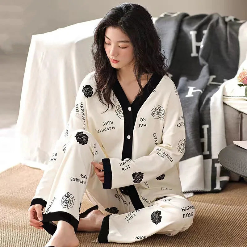 Girls' Four-Season Pajama Set Women's Long-Sleeve Homewear New Casual Outfit for Going Out and Walking Women's Homewear Set