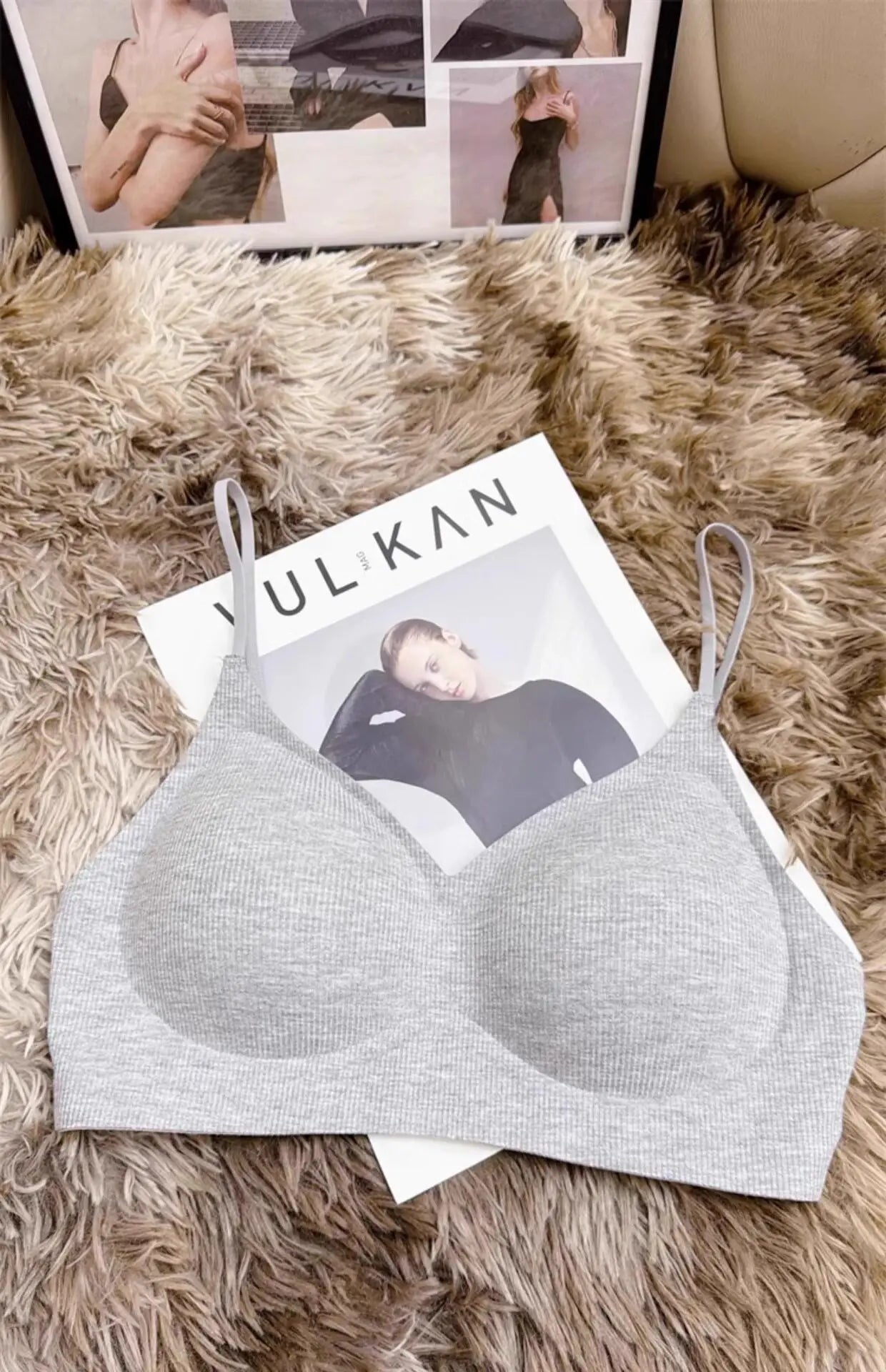 Bras for Small Bust Women Thin Strap Wireless Push Up Padded Bralette Stick On Silicone Adhesive Bra Petite Backless