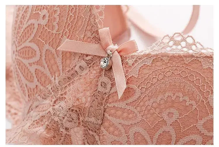 Sexy Push Up Plunge Bra Half Cup Lace Underwire Bra Gather Anti-Spill Design for Shape Support Fashion Women's Lingerie
