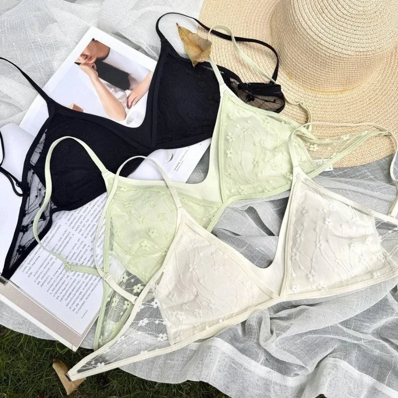 Lace Lingerie for Women's Summer, Thin, Large-bust, Slimming, Lace-curving, Triangular Cup, Beautiful Back, Seamless Bra