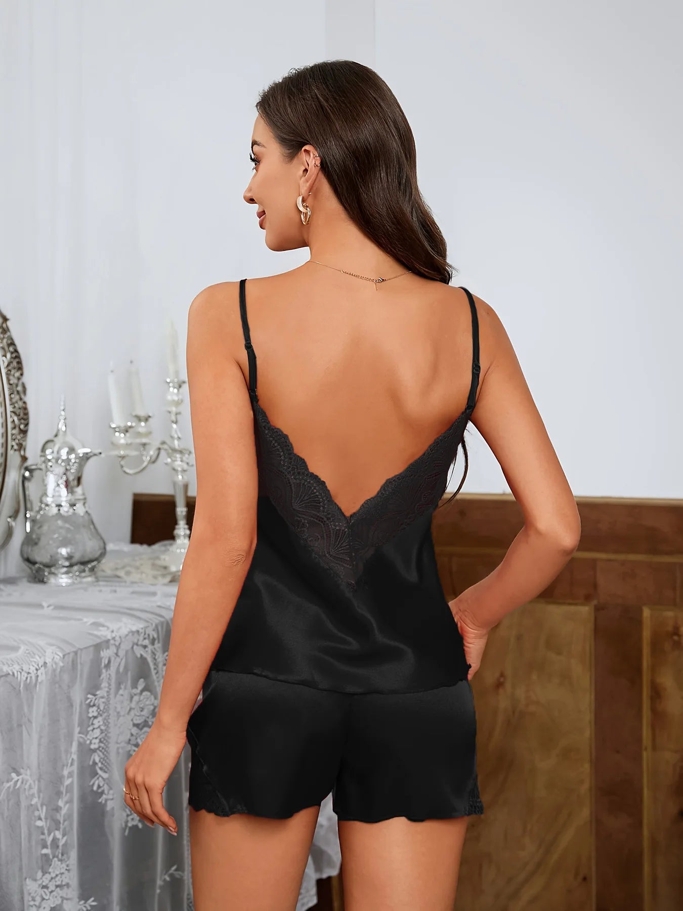 Sexy Pajama Sets Backless Deep V Lace Luxury Sleepwear Soft Satin Pajamas Set for Women Comfortable Short Sleeve Cami Shorts
