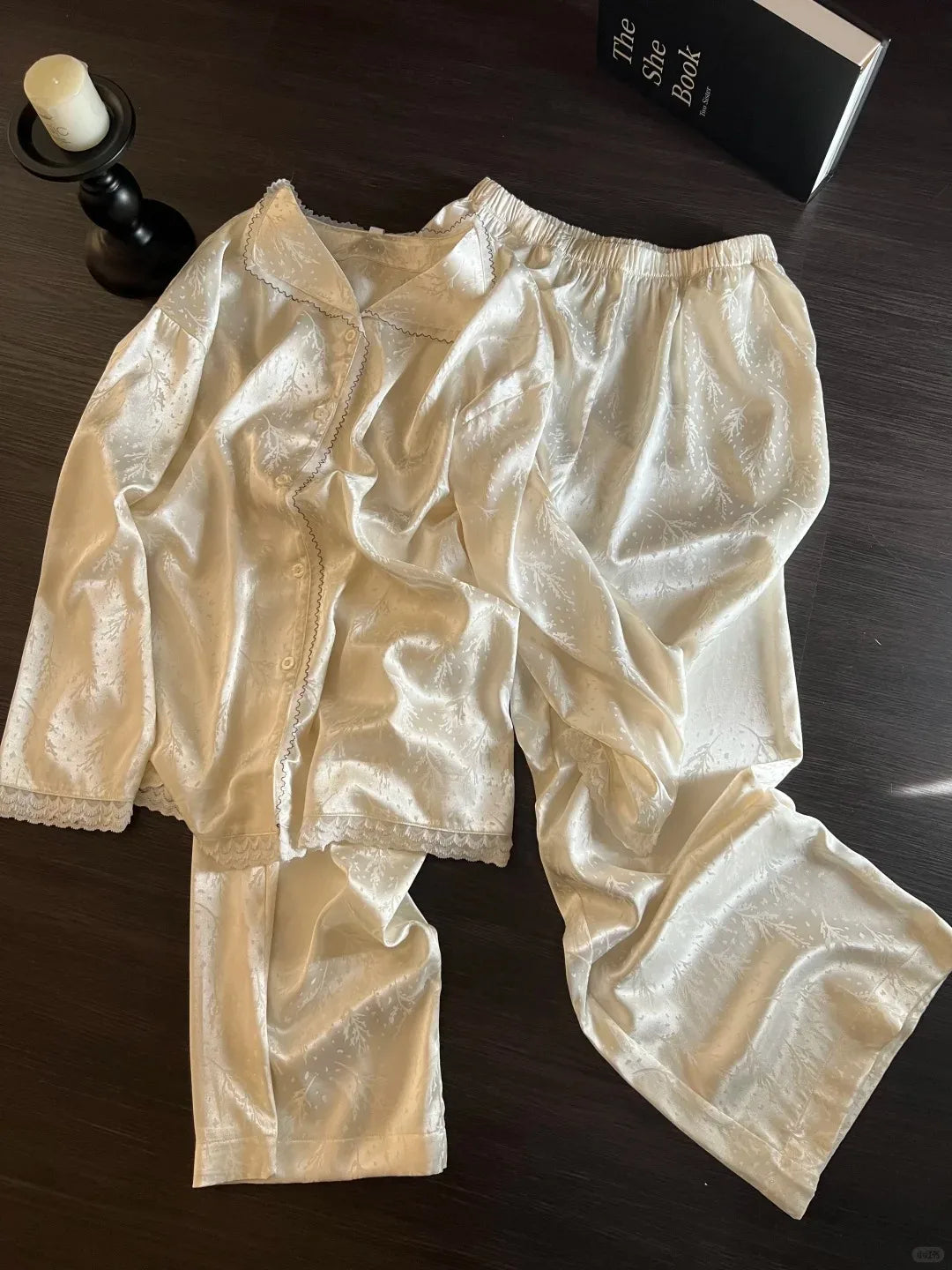 Pjs Setice Silk Pajamaswomen's Pajama Setladies' Spring/summer Pajamassummer Thin Style Cool Feelingfashionable Home Clothe
