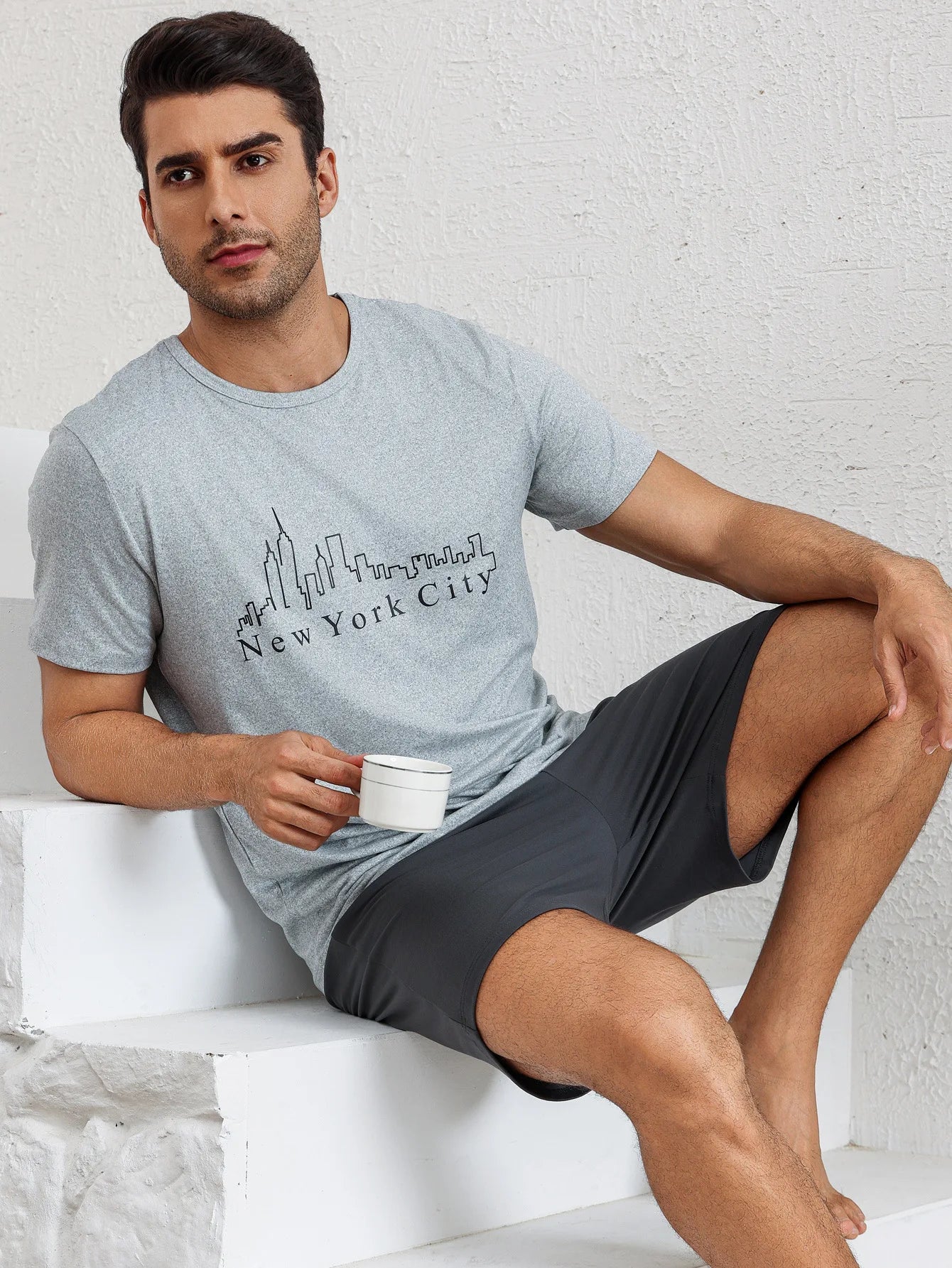 Men's Pajamas Loungewear Set New Loose Two-Piece Set Boys Fashion Solid Color Short Sleeve Shorts Pajama Pants Pijama Hombre