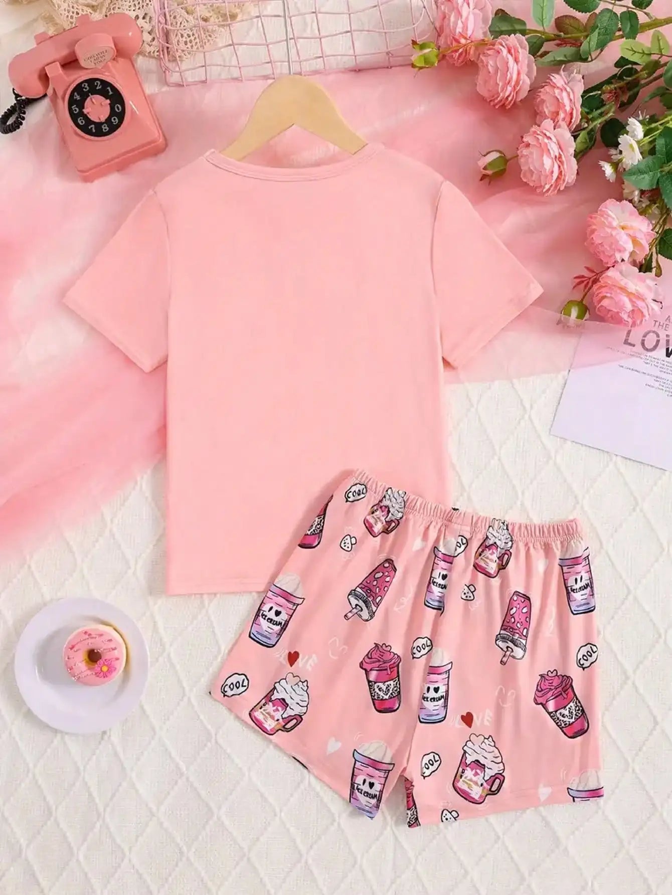 2 cute pajama sets, medium stretch printed short T-shirts and shorts with fresh and fashionable cold drink patterns