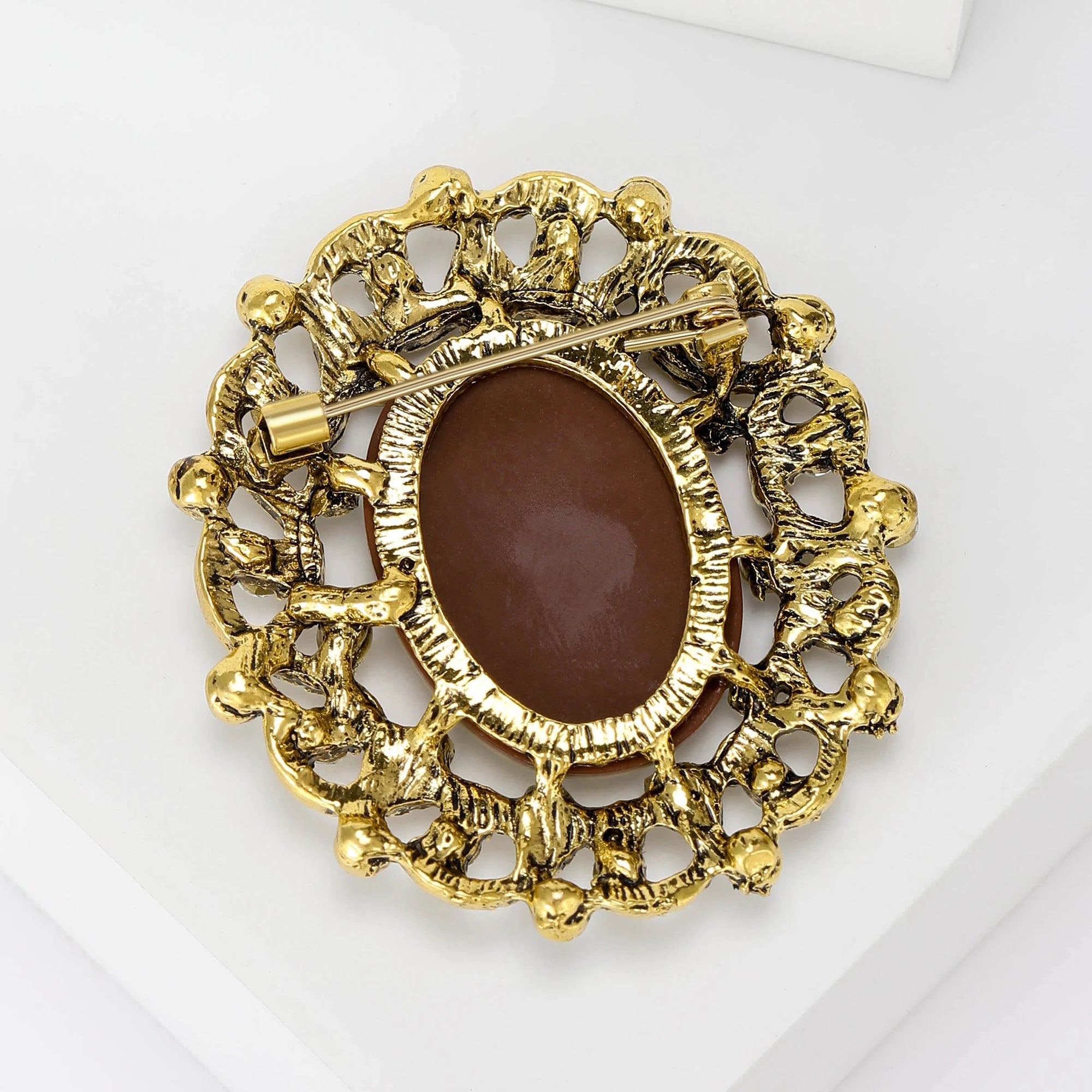 Beaut&Berry Vintage Beauty Head Brooches for Women Unisex Queen Face Pins Friends Party New Gifts Banquet Jewellery Accessories