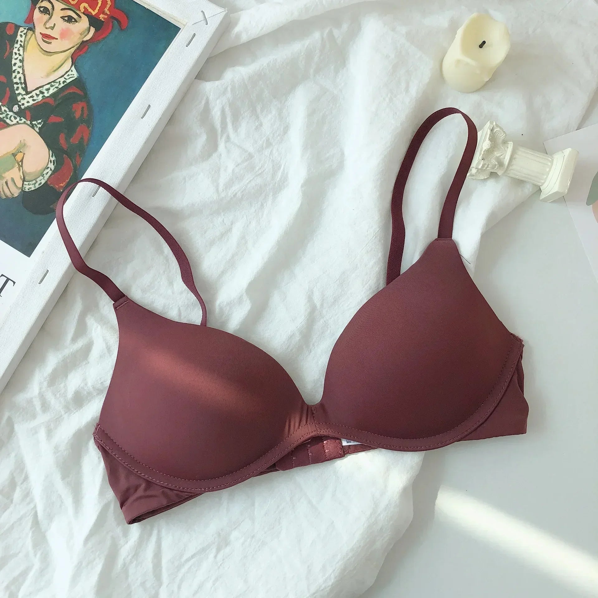 Bras for Women Seamless Backless Underwear Sexy Lingerie 3/4 Cup Bralette Top Wireless Brassiere Intimates Japanese Simple Bra