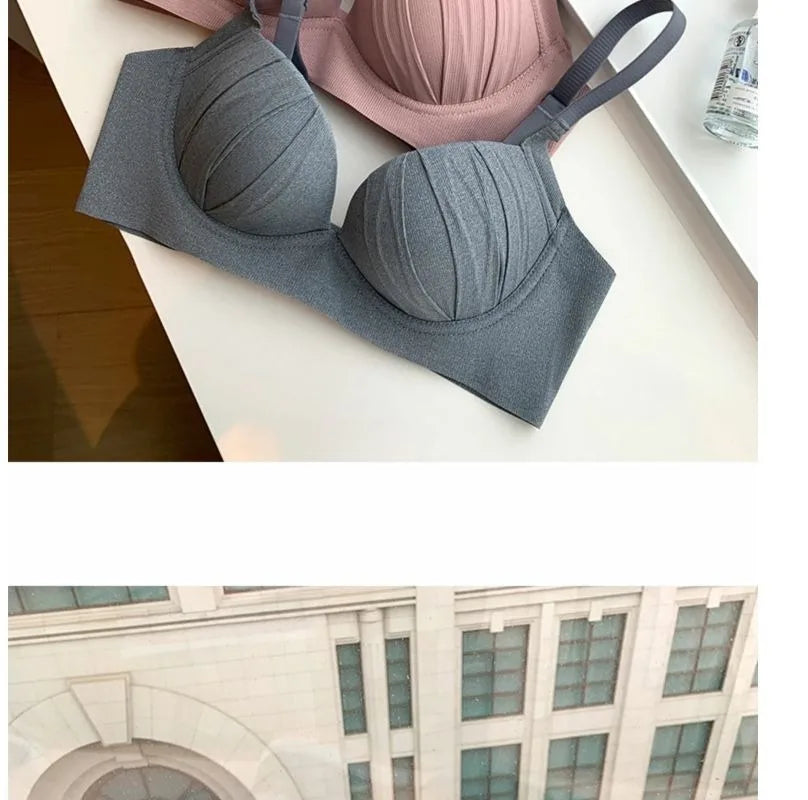 2026 New Pleated Bras Push Up Bra Small Chest No Steel Ring Wirelss Soft Bra Solid Color Sweet Seamless Bra