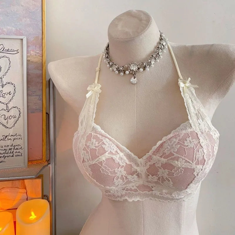Neck-baring and Shoulder-revealing Lingerie with A Gathered, Sexy Lace Upper That Supports The Bra.