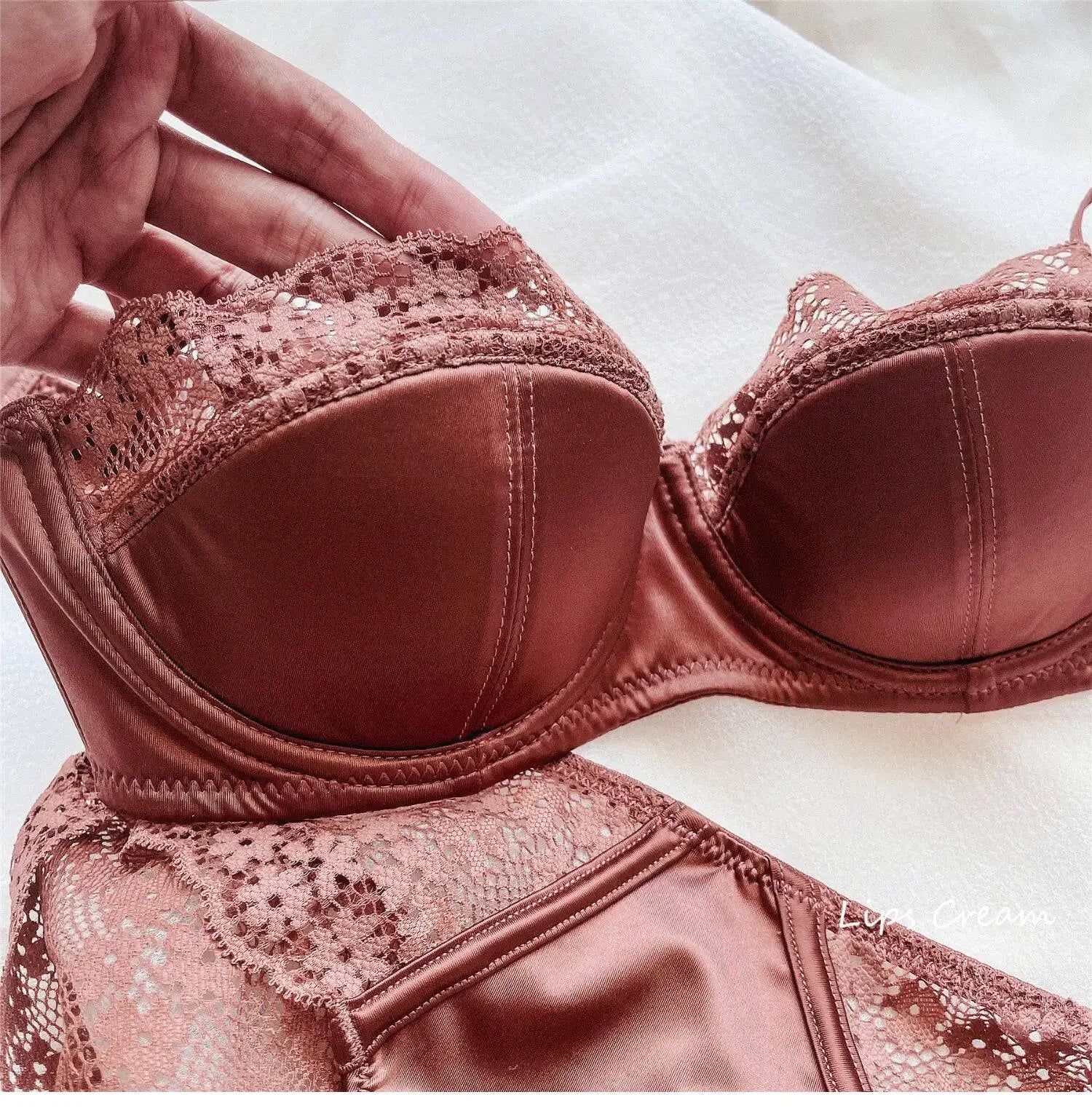 Elegant Sexy  Sheer Lace Balconette Minimizer Bra Set Underwire Push Up Anti-Sagging Side Support Bridal Lingerie for Big Bust