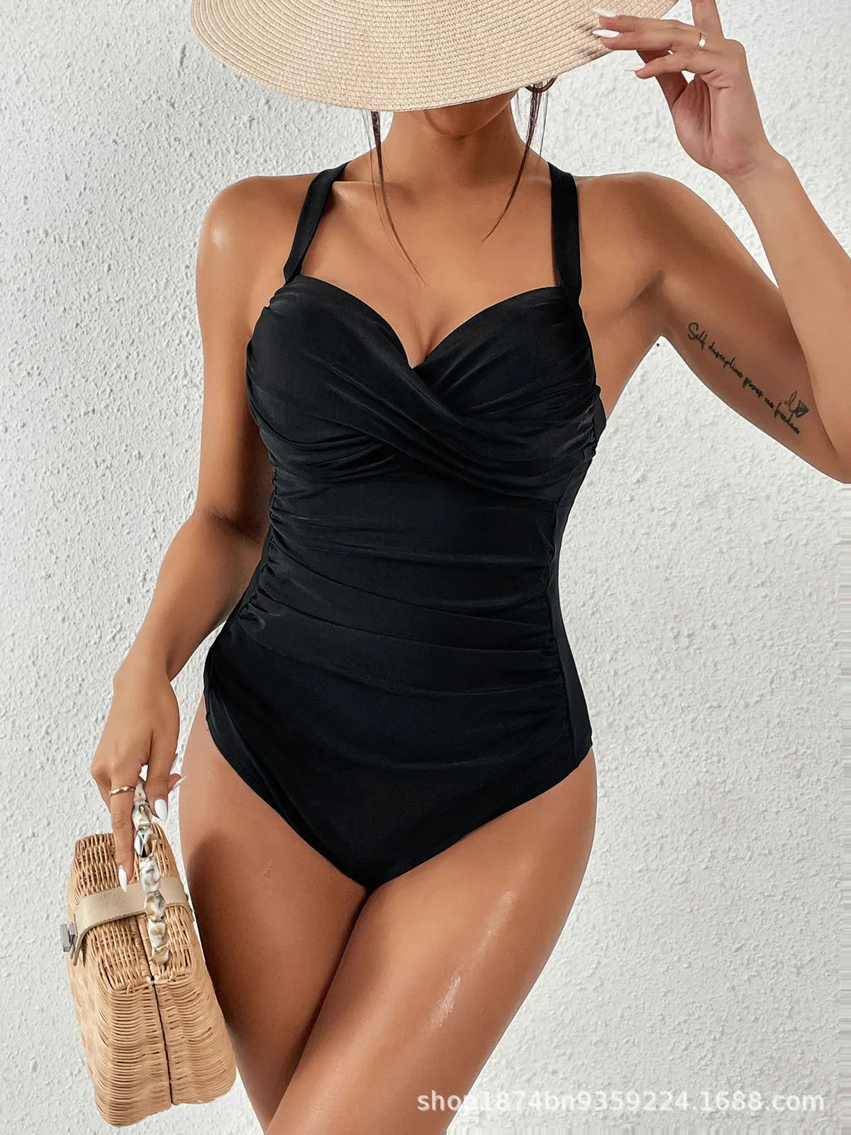 Red One-Piece Swimsuits Closed Women's Swimwear With Push Up Swimming Wear Bodysuit Beach Bathing Suits Beachwear Pool Bather