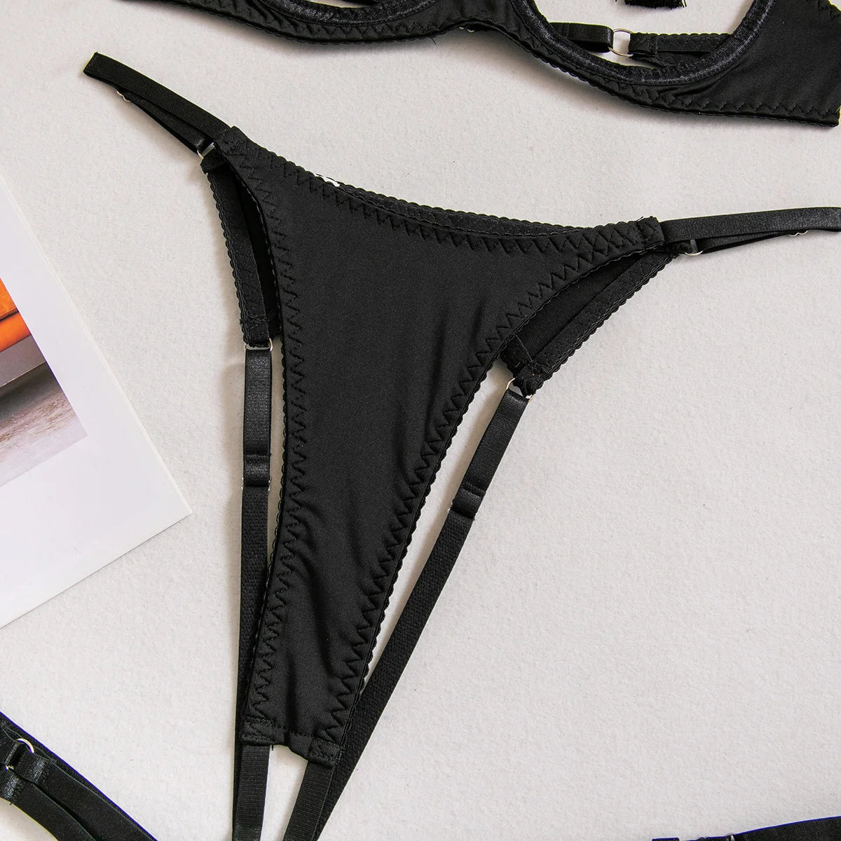 Tassel Lingerie Set Women Halter Cut Out Sexy Intimate Naked Crotchless Panties Exotic Sets Open Bra Back Open Brief Kit