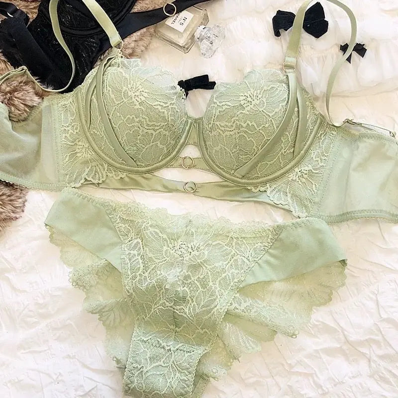 Sexy Lace Lingerie Set with Large Chest Gathered, Anti Sagging, And Adjustable Breasts, Comfortable Soft Steel Ring Bra Set