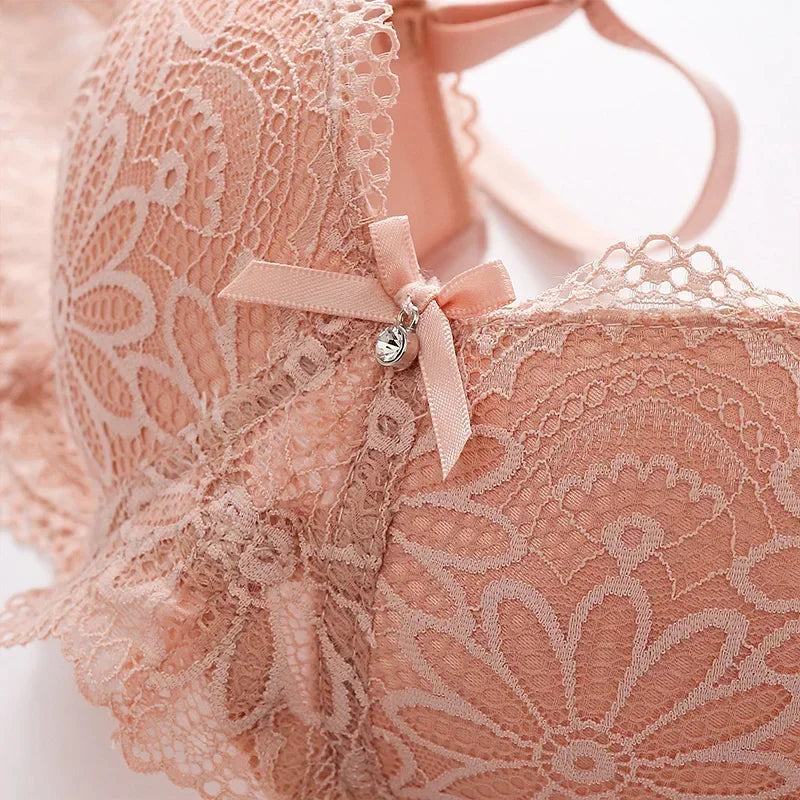 Sexy Push Up Plunge Bra Half Cup Lace Underwire Bra Gather Anti-Spill Design for Shape Support Fashion Women's Lingerie