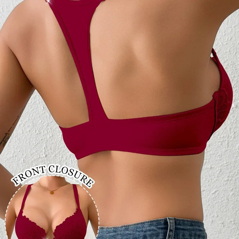 Lightly padded, underwired lace push-up bra with front closure and beautiful back design