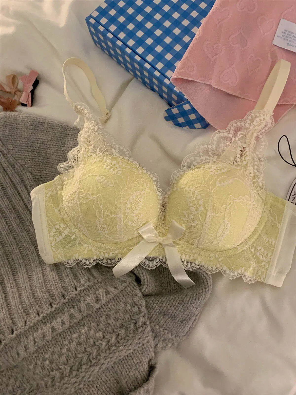 Sexy Lace Push Up Bra for Women Wireless Demi Padded Unlined Underwire Free Anti Gravity Lift Gather Small Chest Bras 32-38