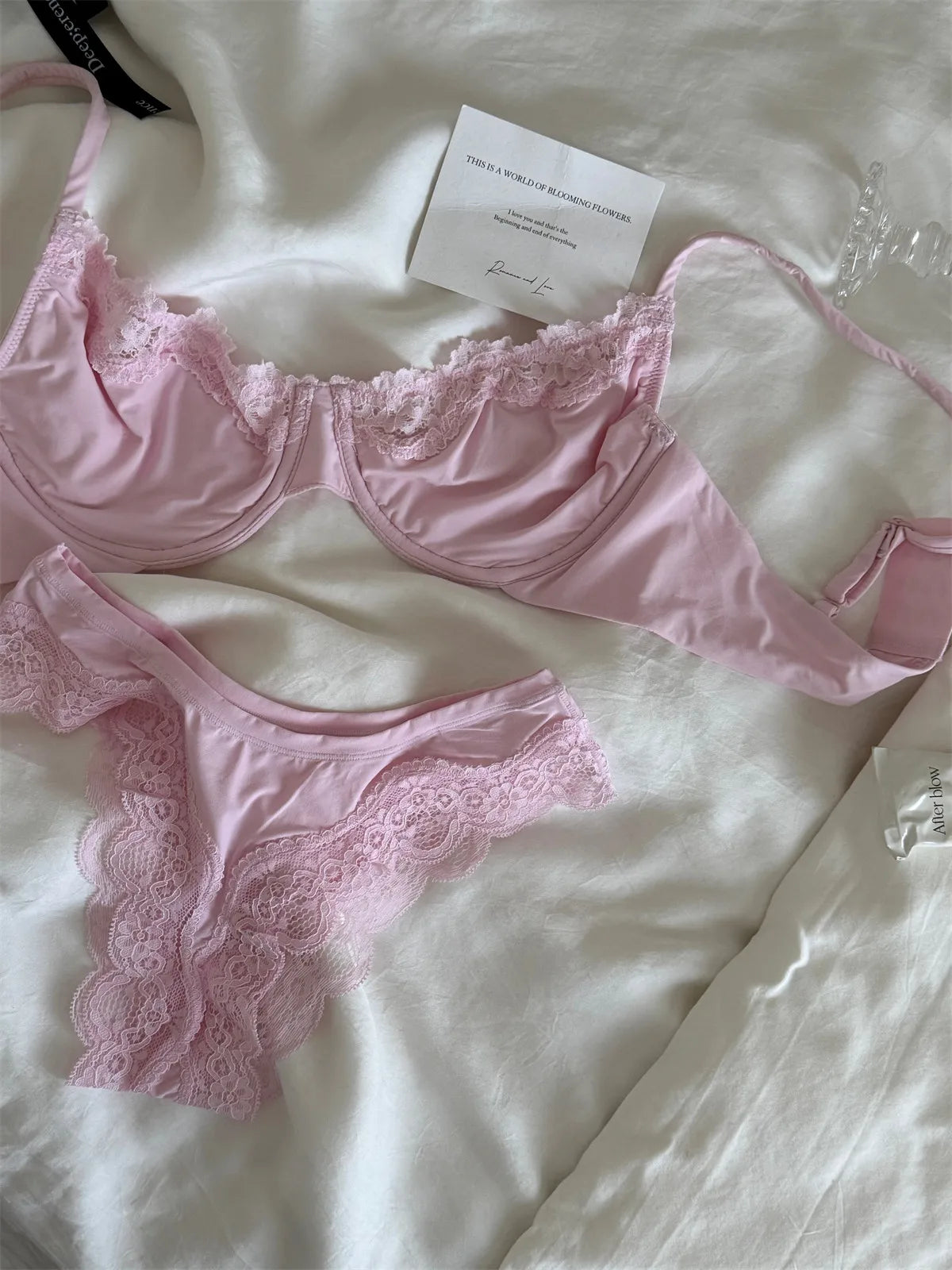Pink Unlined Full Cup Bra Set Underwire Lace Trim Lift Comfortable Minimalist Seamless Skin-friendly Everyday Bras and Panty