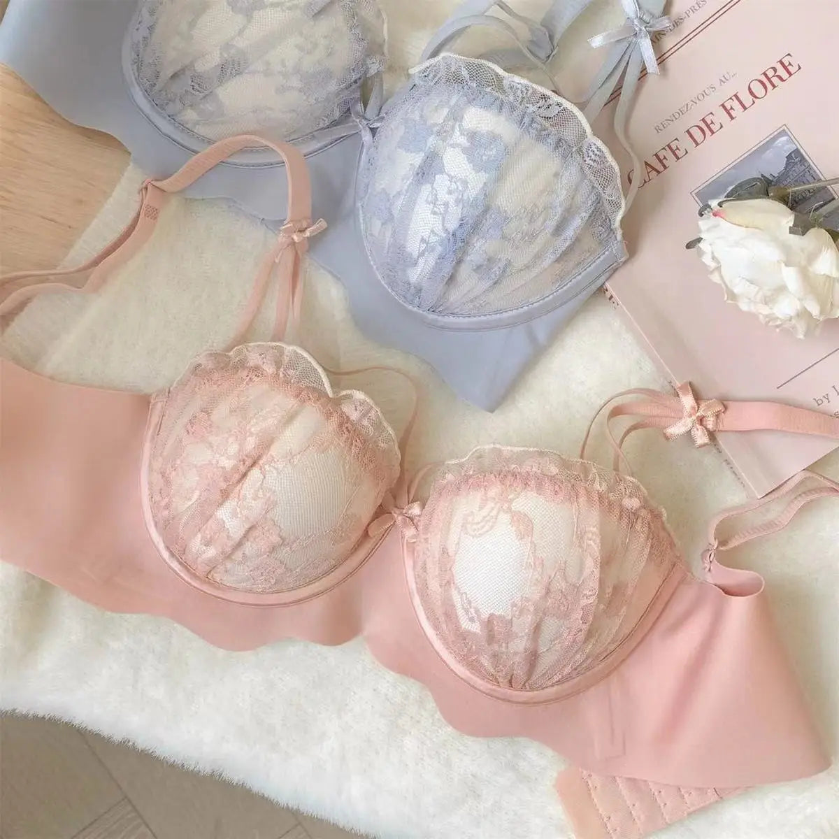 Sexy Bras Women's Preventing Sagging Pure Desire Aesthetic Lace Wireless Bralette Explosive Popular Style Small Bust Gathered